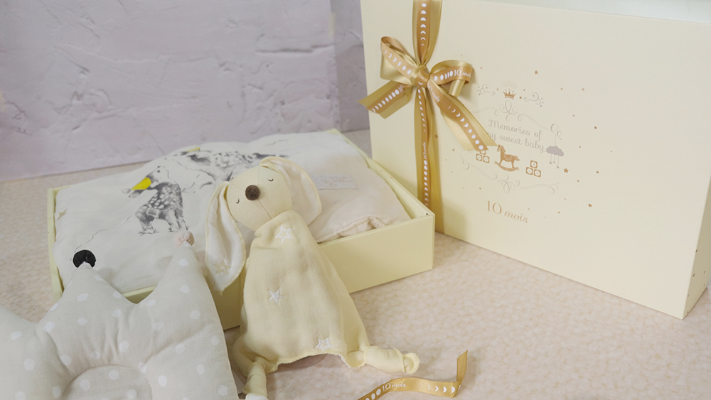 10mois獨家設計打造最具質感的包裝，為心意添加溫暖。