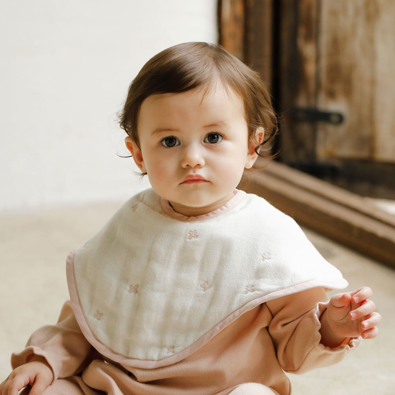 六層紗拍嗝巾圍兜 十字星彩 夢幻粉