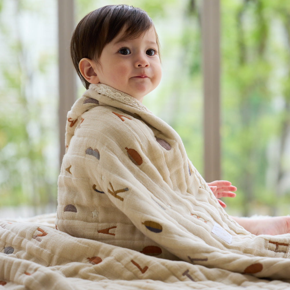 星辰字母羊毛六層紗被 M 米色