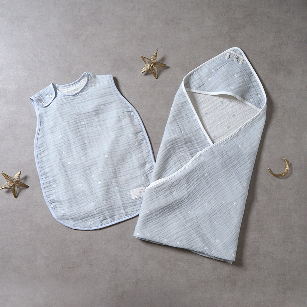 天絲三層紗防踢背心包巾彌月禮盒組 藍