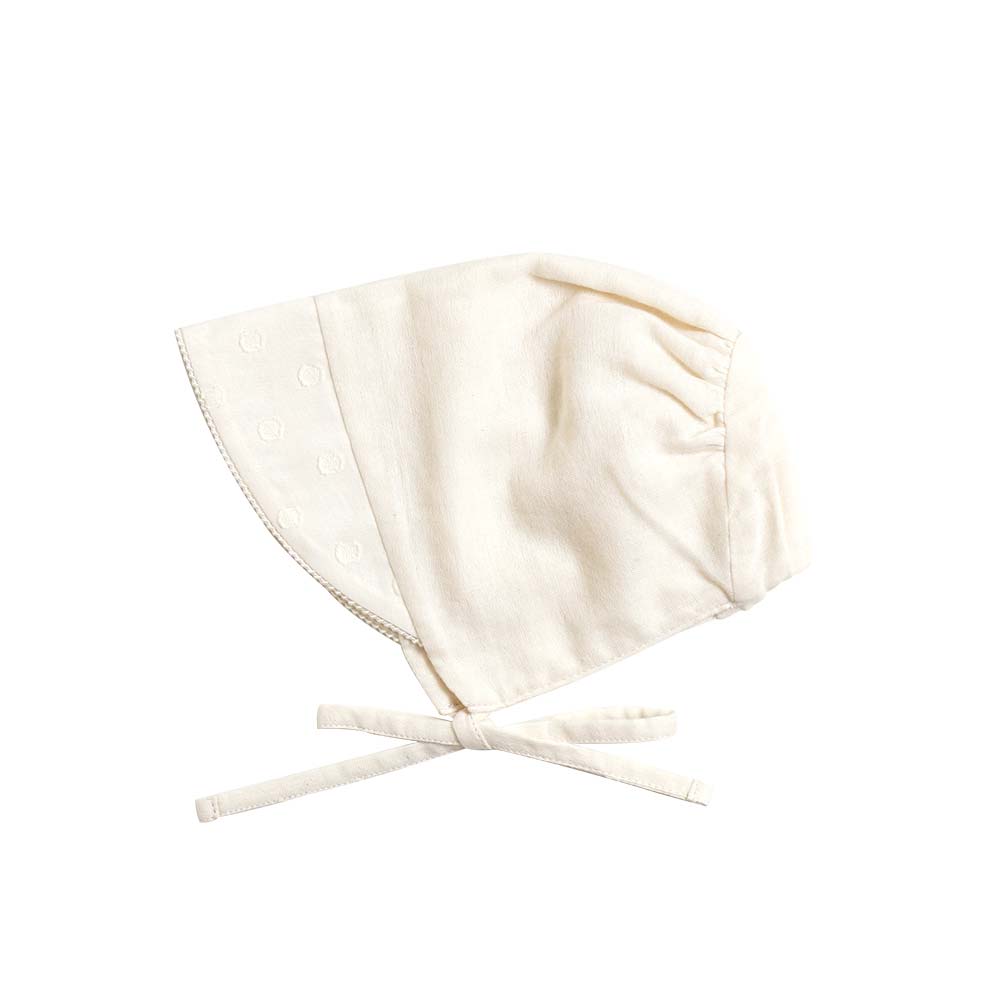 蕾絲邊蝴蝶結綁帶帽(牛奶白).