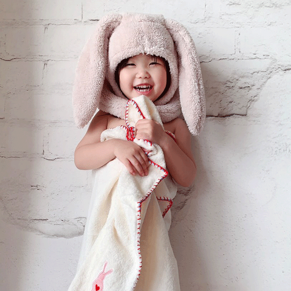 我們讓噗噗接觸過很多種浴巾