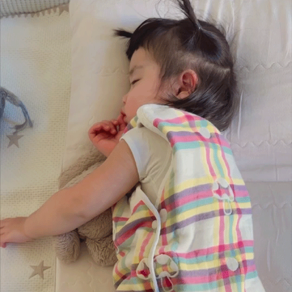 寶寶穿在身上很親膚